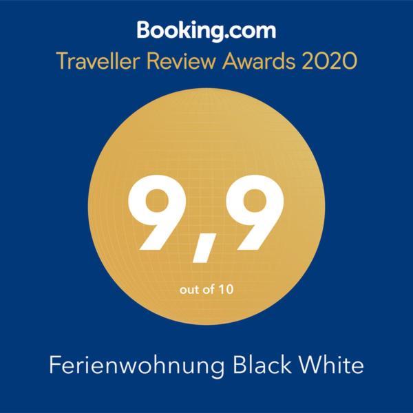 Ferienwohnung Black White Раублинг Екстериор снимка