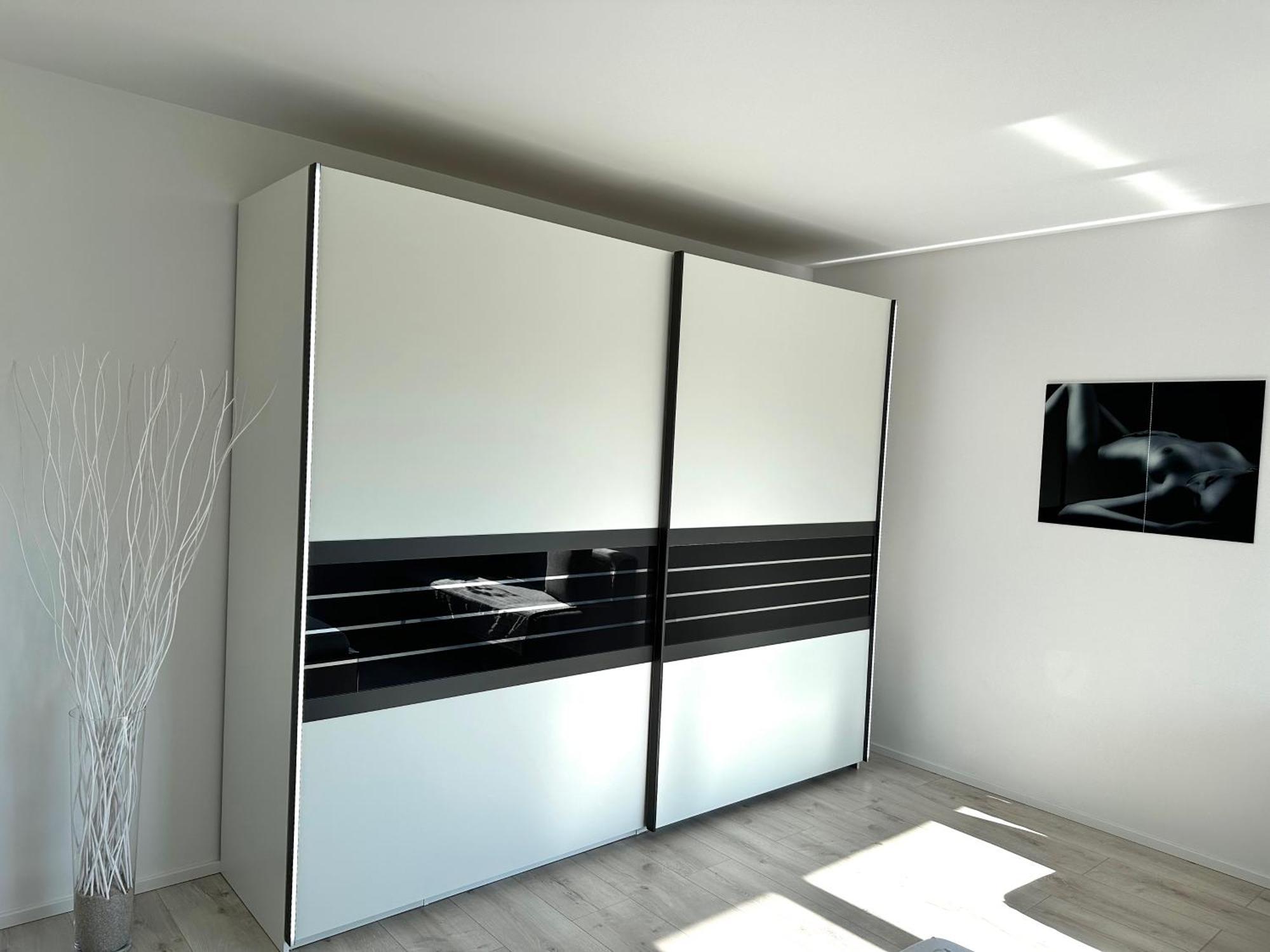 Ferienwohnung Black White Раублинг Екстериор снимка