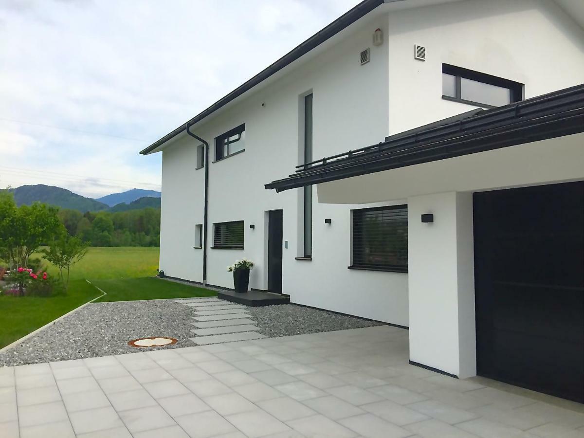 Ferienwohnung Black White Раублинг Екстериор снимка